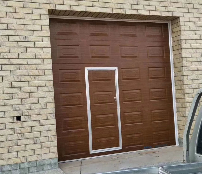 ?上滑式車(chē)庫(kù)門(mén)