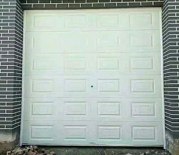 翻板車(chē)庫(kù)門(mén)材質(zhì)