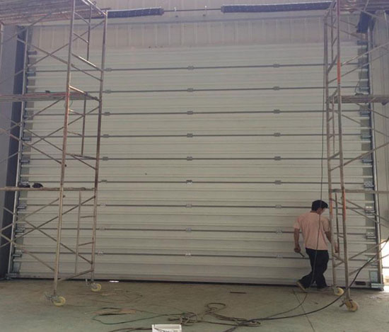 廠(chǎng)房工業(yè)門(mén)安裝